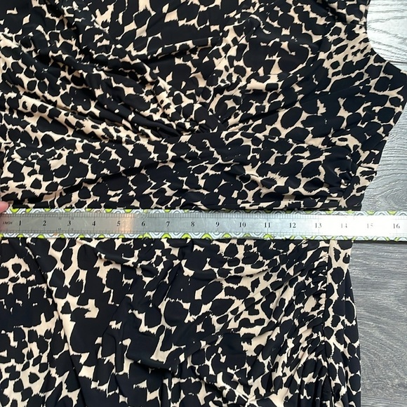 Lauren Ralph Lauren brocade Animal Print Front Ruched Sleeveless Dress Size 12 - Picture 10 of 11